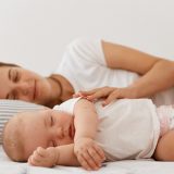 Bebeklerde Uyku Eğitimi ve Uyku Bozukluğu